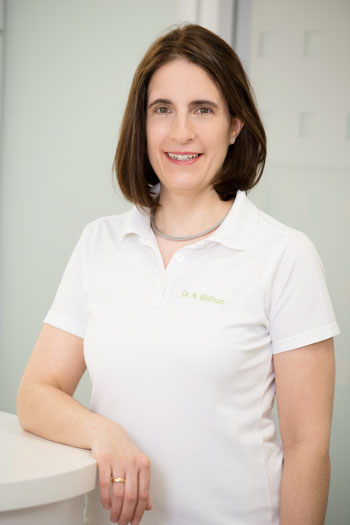 Hautärztin Dr. Nadia Wolfrum Ärzteteam Wachtendonk Fachärztin für Dermatologie